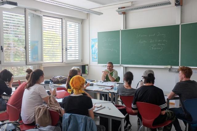 Gymnasium "Walther von der Vogelweide!