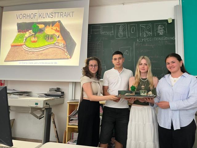 Schoolark 25
